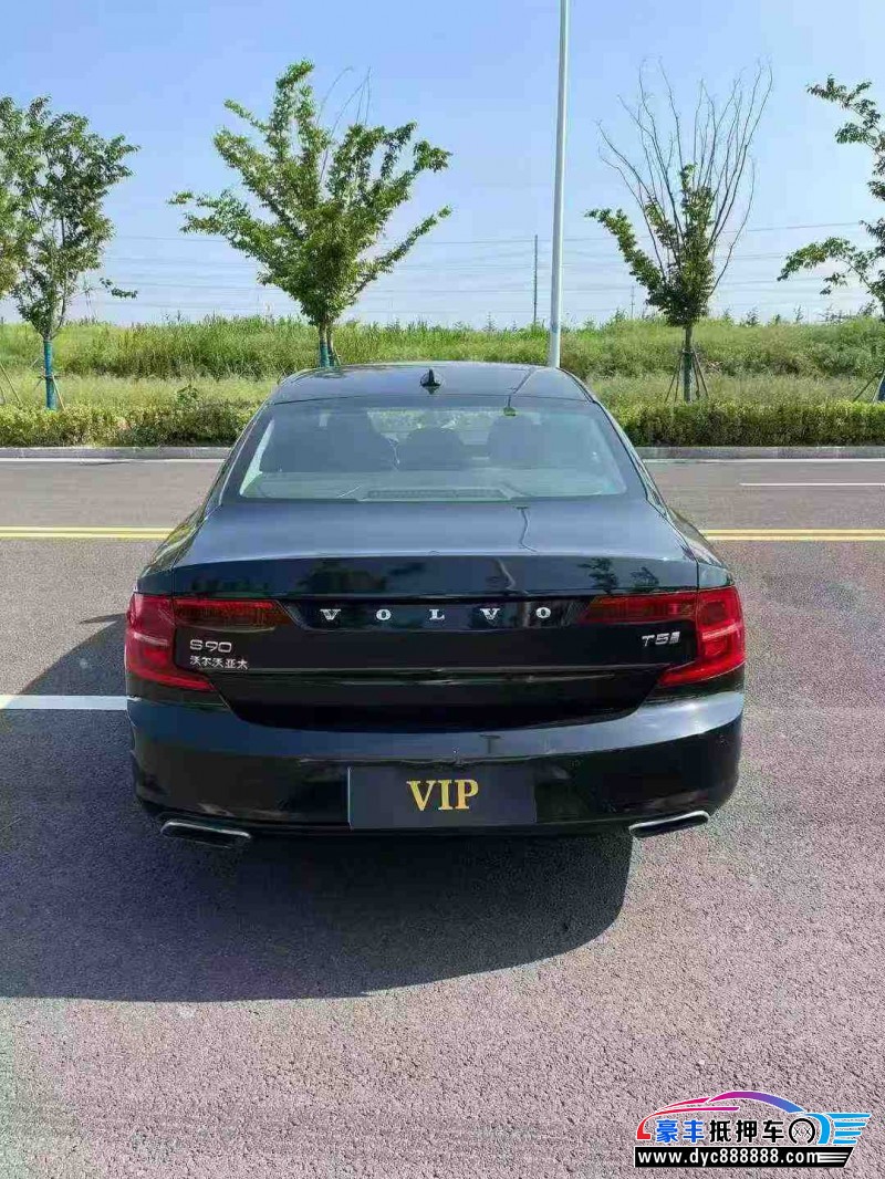 19年沃尔沃S90轿车抵押车出售