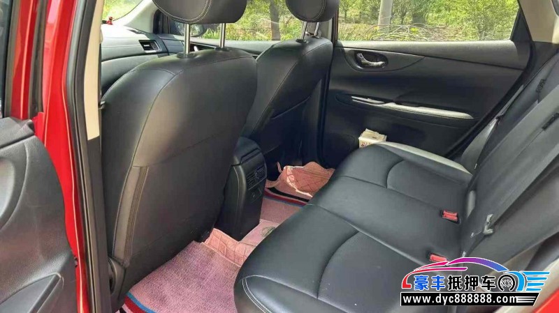 22年日产骐达轿车抵押车出售