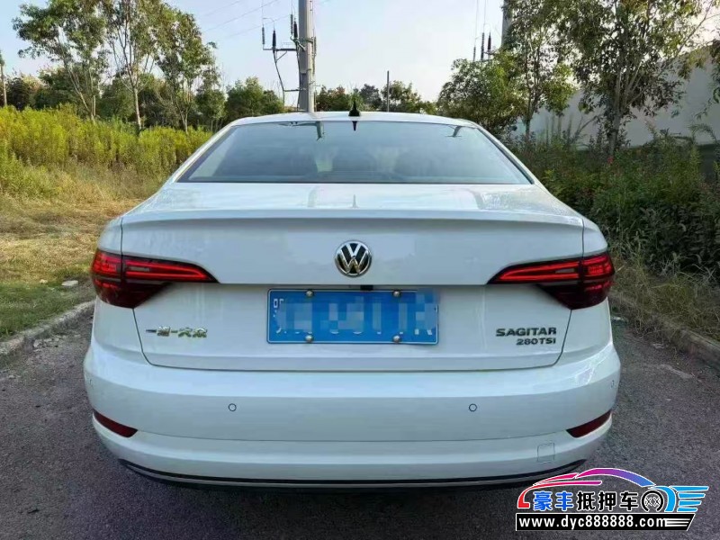 21年大众速腾轿车抵押车出售