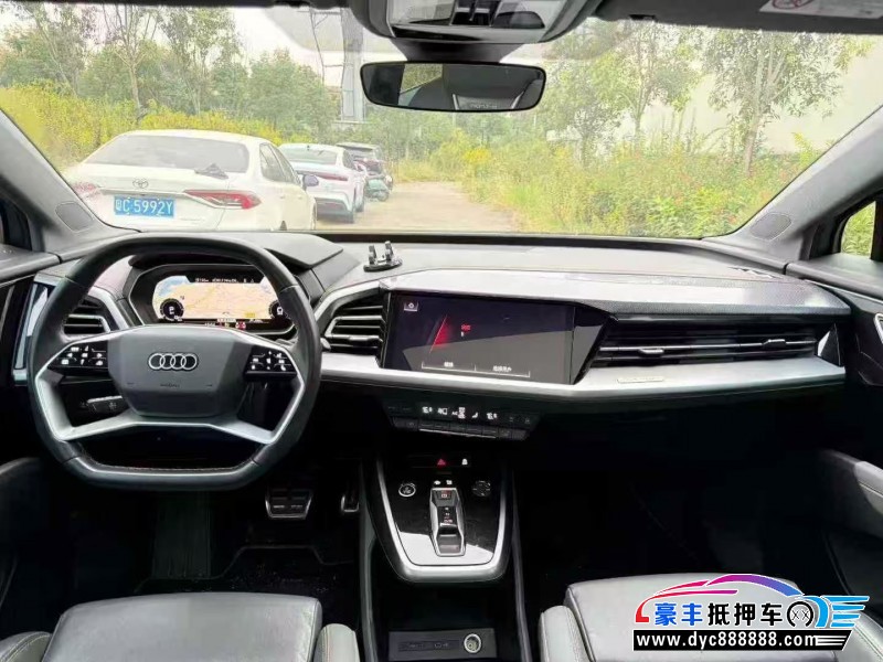 23年奥迪Q4轿车抵押车出售
