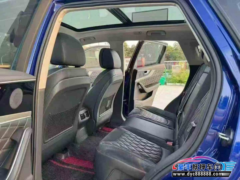 20年红旗HS5轿车抵押车出售