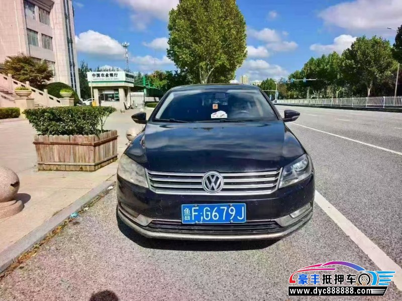 13年大众迈腾轿车抵押车出售