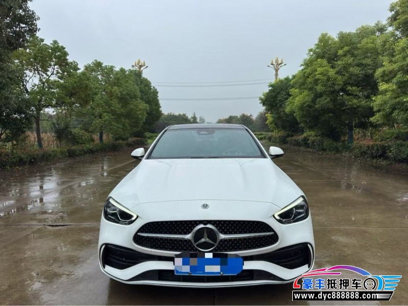 22年奔驰C轿车抵押车出售