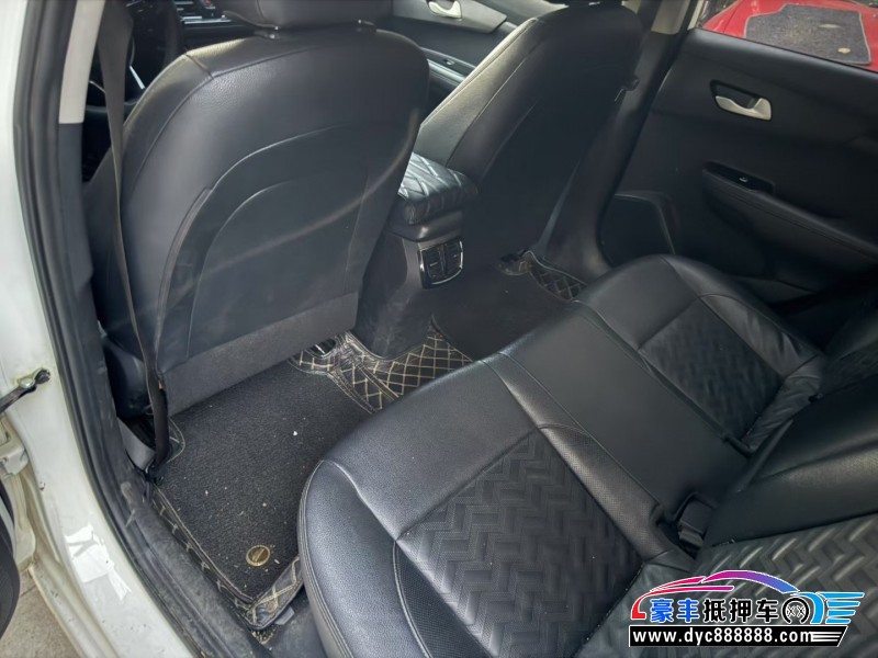 18年起亚福瑞迪轿车抵押车出售