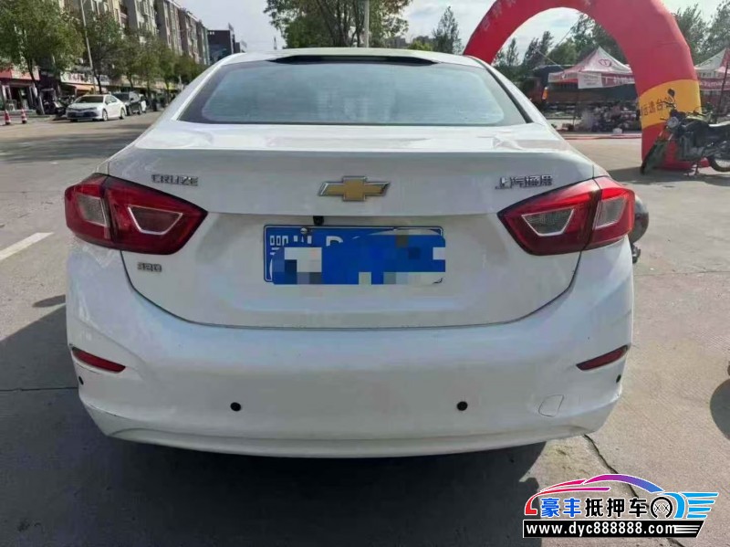 17年雪佛兰科鲁兹轿车抵押车出售