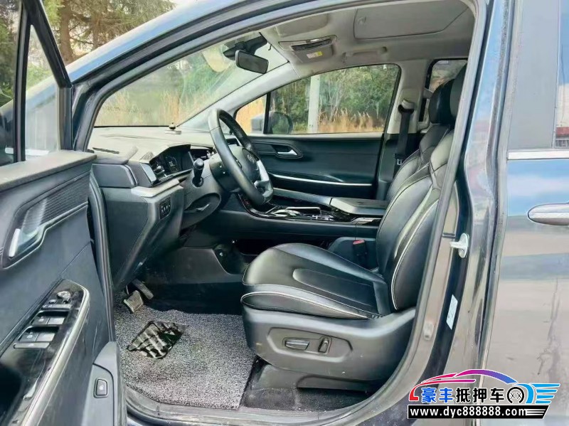 22年现代库斯图轿车抵押车出售