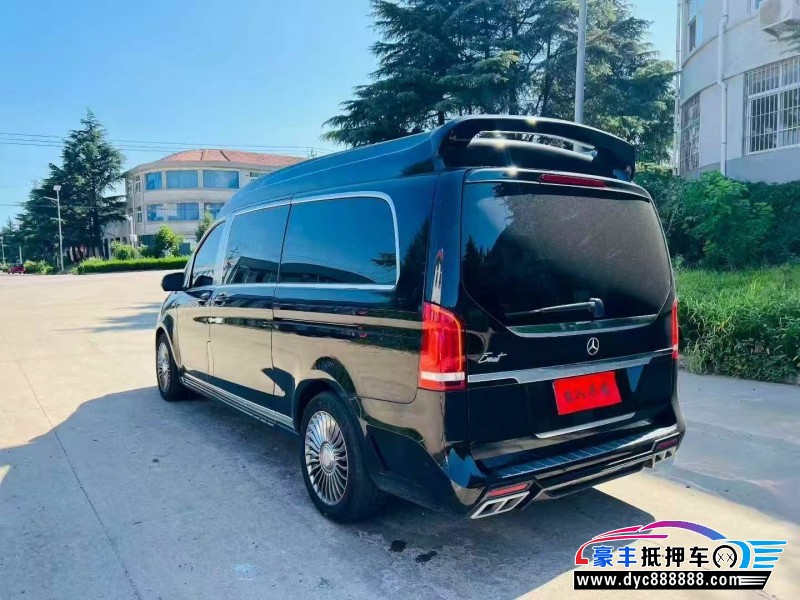 22年奔驰V轿车抵押车出售