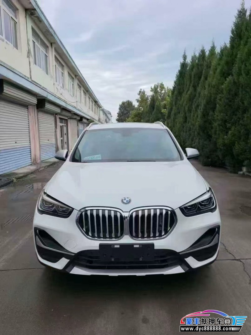 22年宝马X1轿车抵押车出售