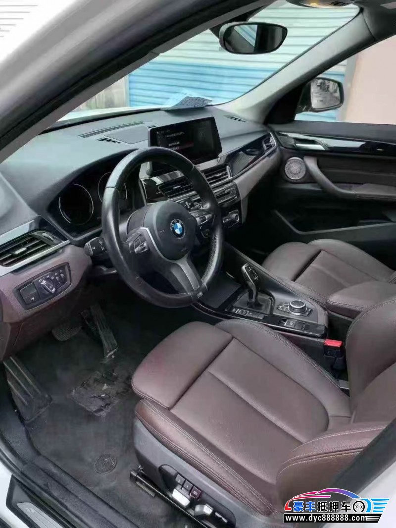 22年宝马X1轿车抵押车出售