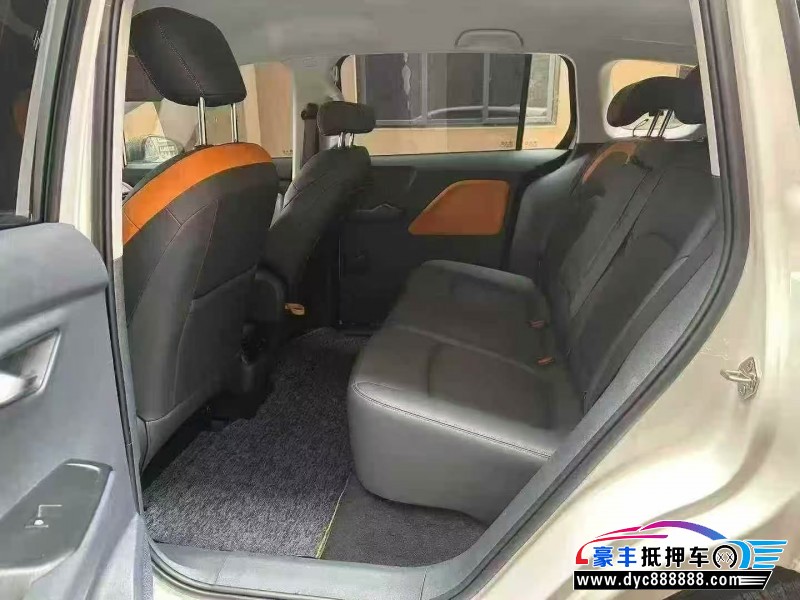 24年奔腾奔腾NAT轿车抵押车出售