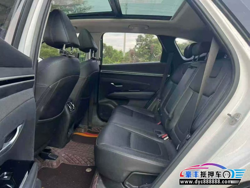 22年现代途胜轿车抵押车出售