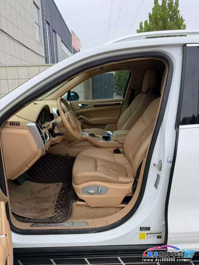 14年保时捷卡宴SUV抵押车出售