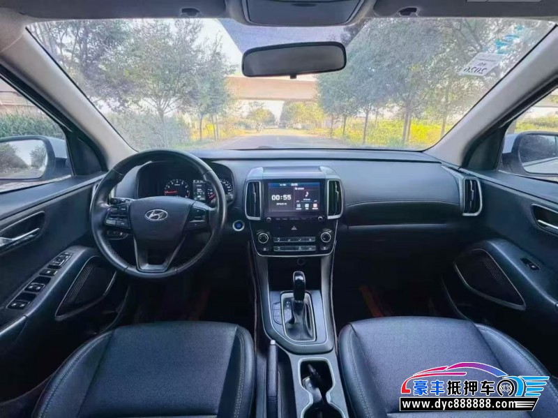 20年现代ix35SUV抵押车出售