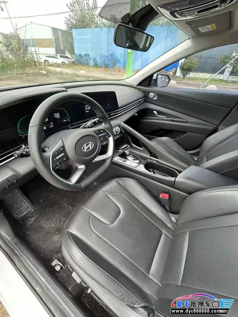 23年现代伊兰特轿车抵押车出售