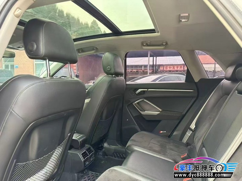 20年奥迪Q3轿车抵押车出售