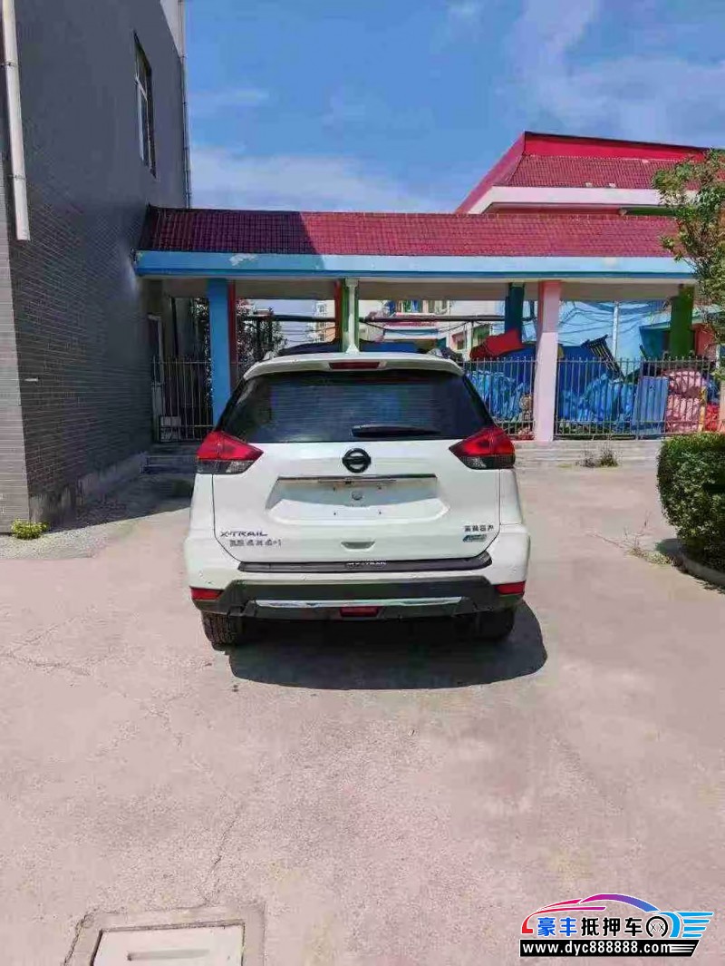 18年日产奇骏SUV抵押车出售