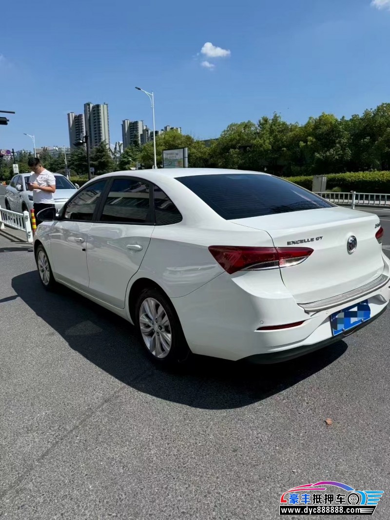 22年别克英朗轿车抵押车出售