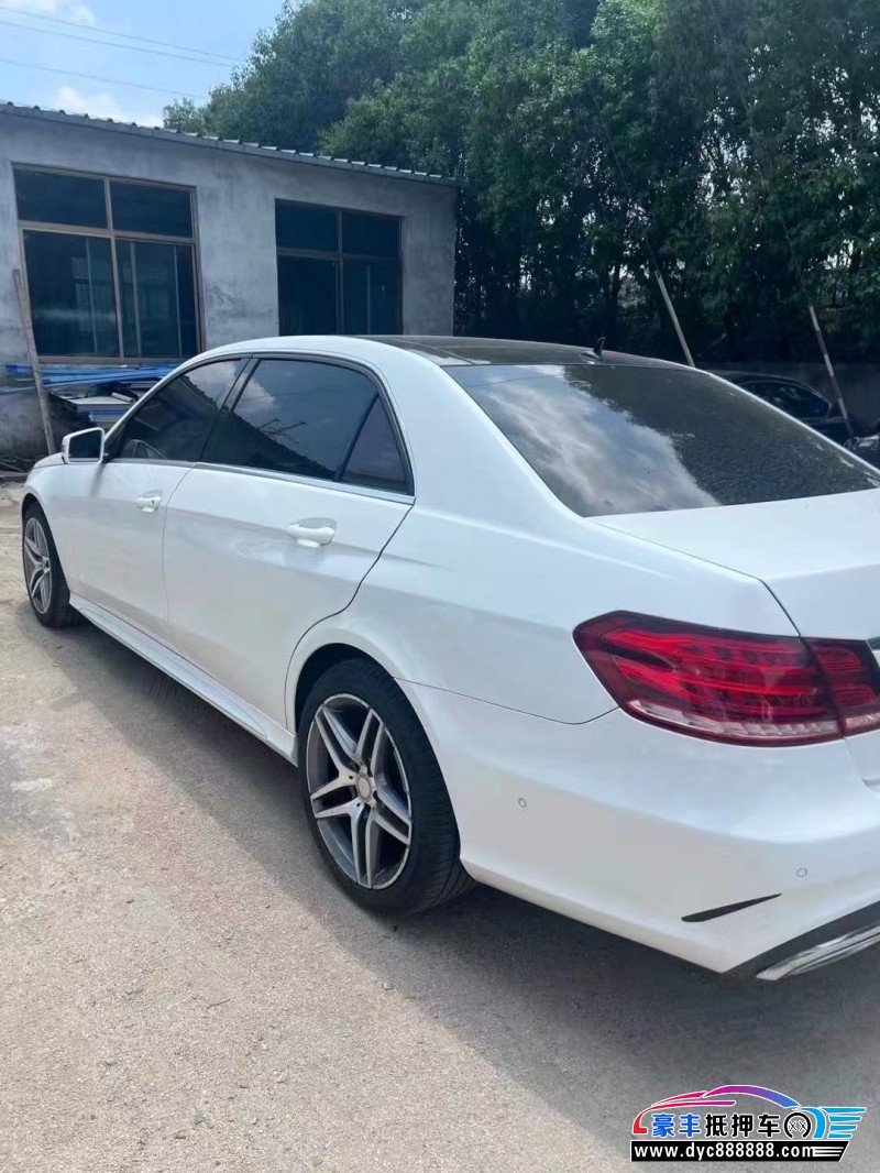 15年奔驰E轿车抵押车出售