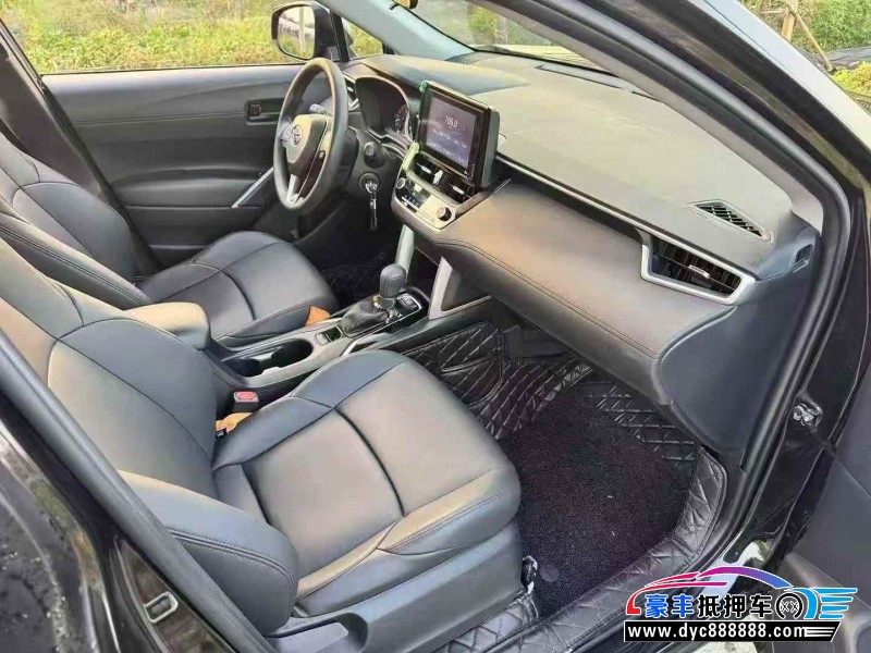 22年丰田锋兰达SUV抵押车出售