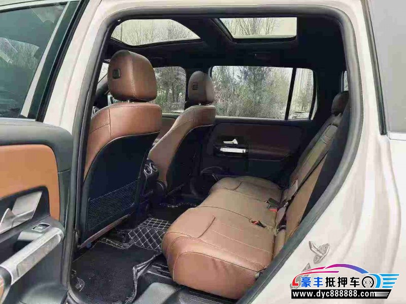 22年奔驰GLB轿车抵押车出售