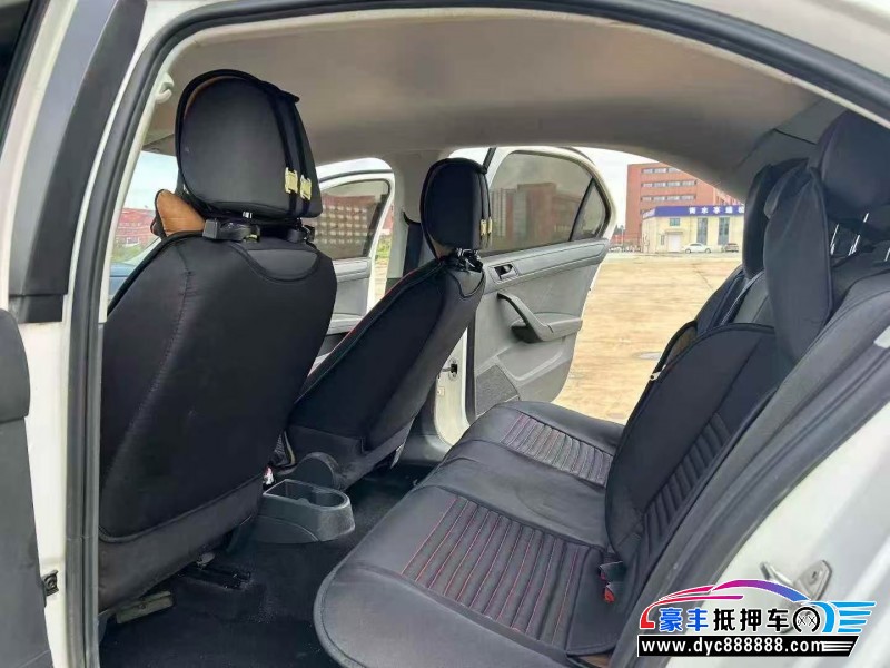 20年大众桑塔纳轿车抵押车出售