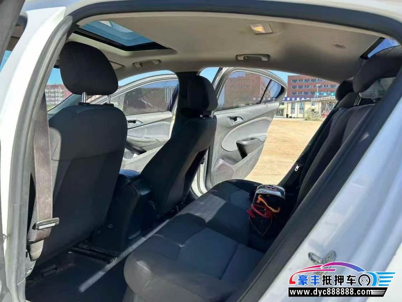 16年雪佛兰科鲁兹轿车抵押车出售