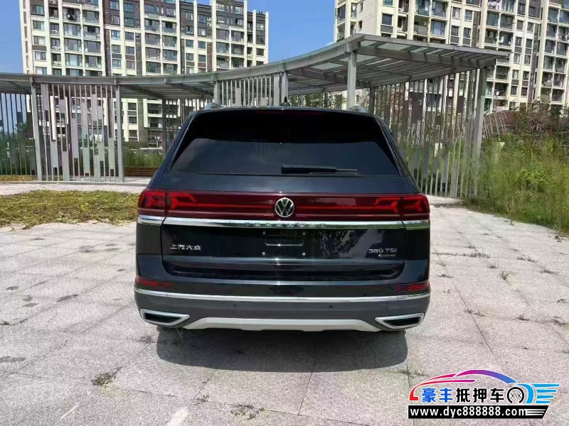 22年大众途昂轿车抵押车出售