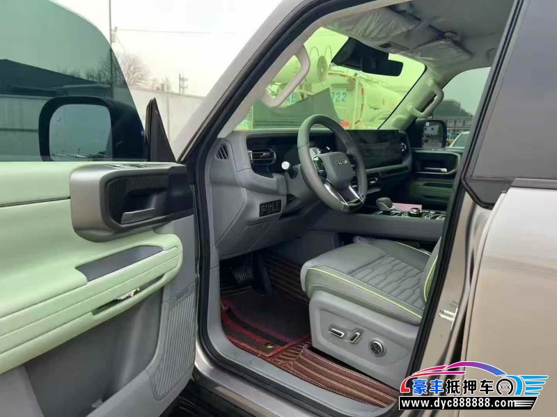 25年北京BJ40轿车抵押车出售