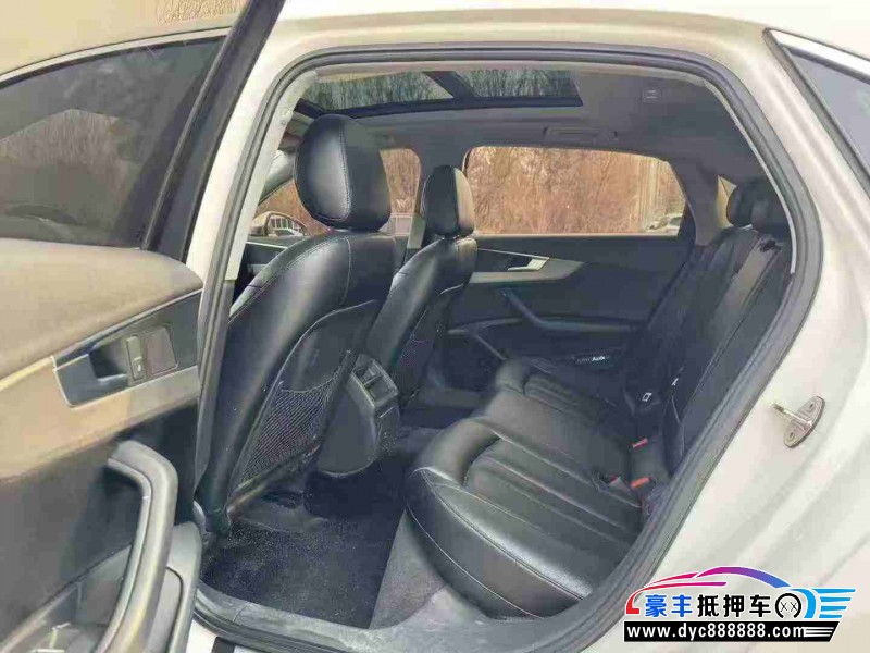 19年奥迪A4L轿车抵押车出售