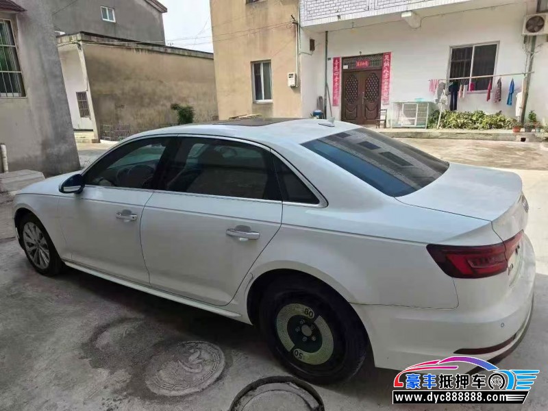 19年奥迪A4L轿车抵押车出售