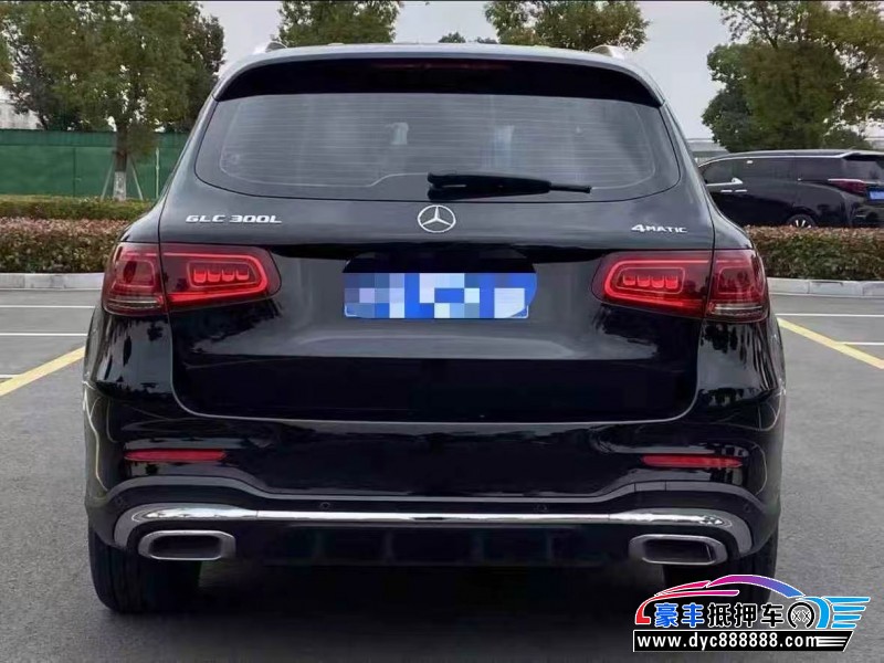 20年奔驰GLC轿车抵押车出售