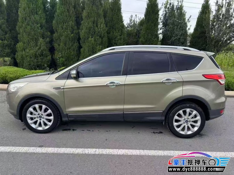 13年福特翼虎轿车抵押车出售