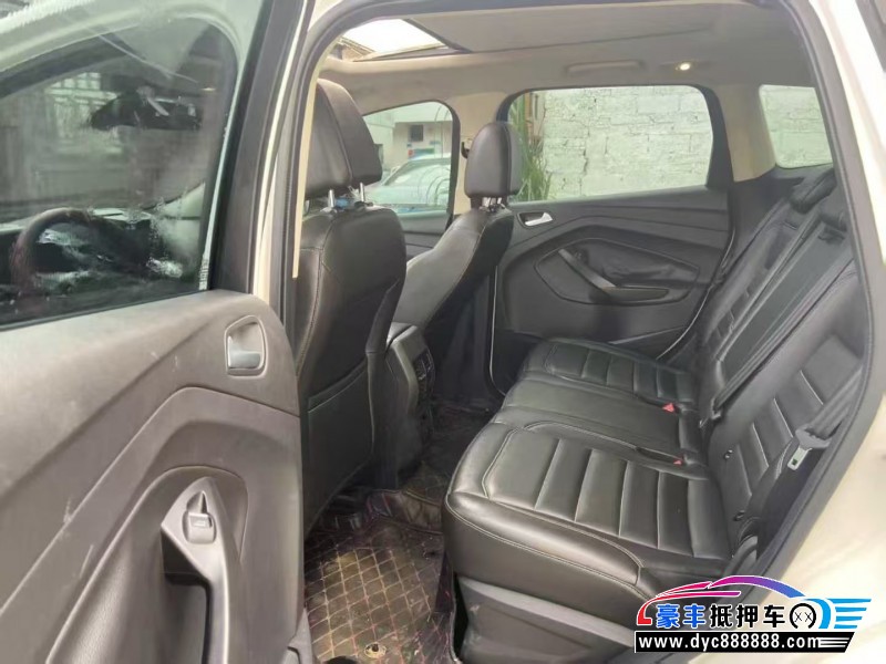 18年福特翼虎轿车抵押车出售