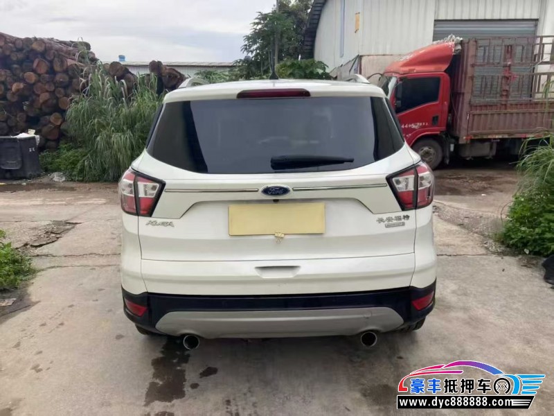 18年福特翼虎轿车抵押车出售