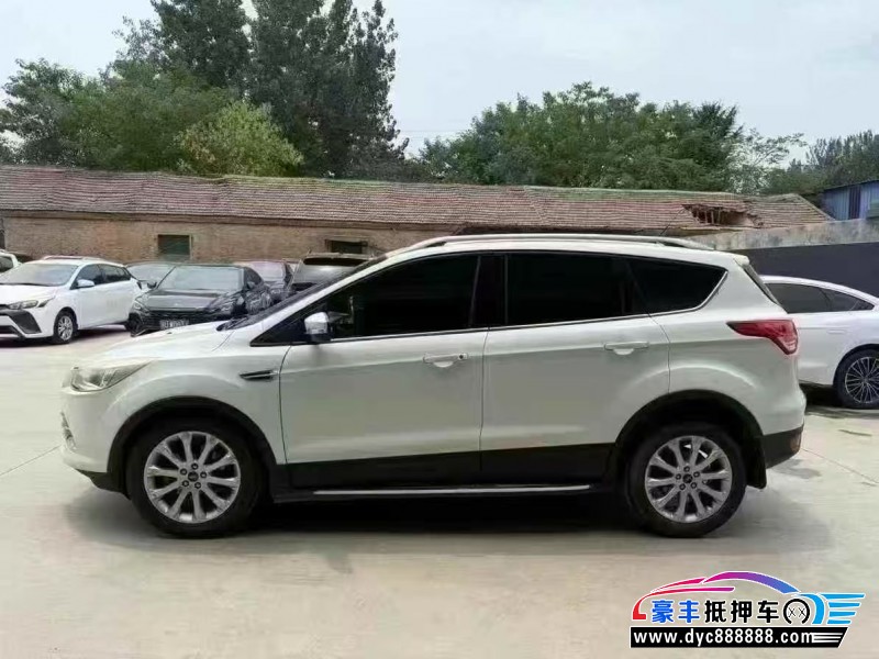 14年福特翼虎轿车抵押车出售