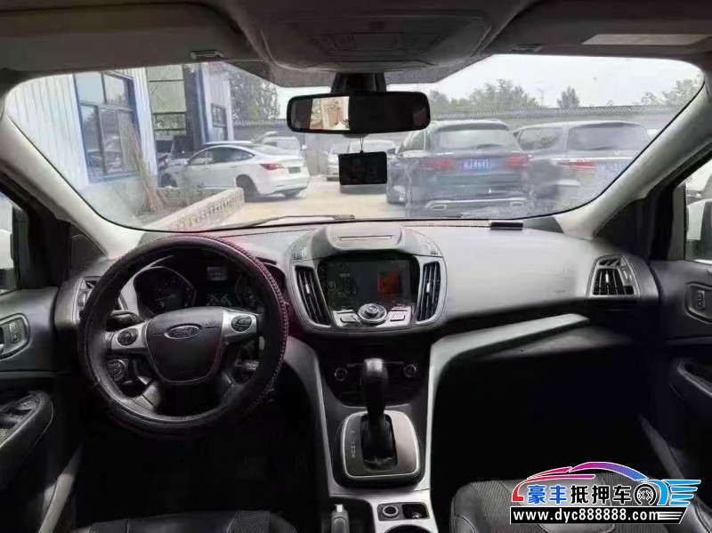 14年福特翼虎轿车抵押车出售