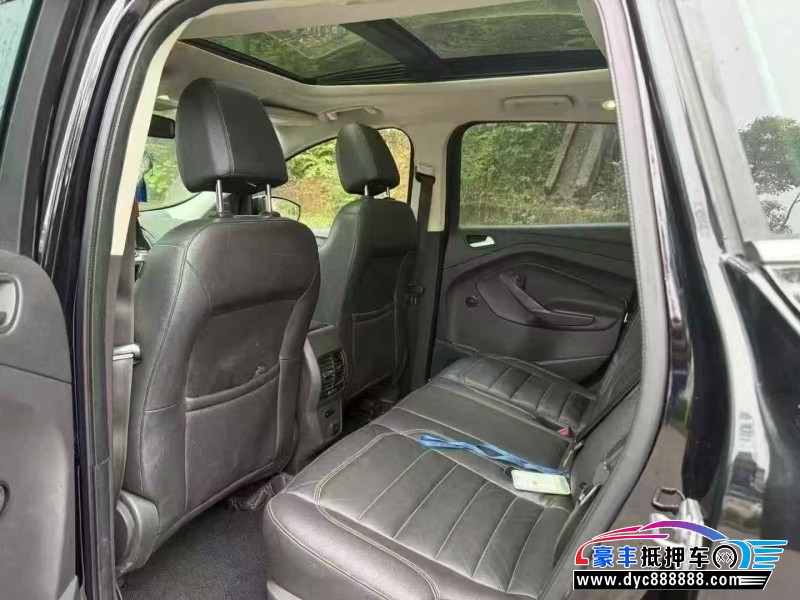 18年福特翼虎轿车抵押车出售