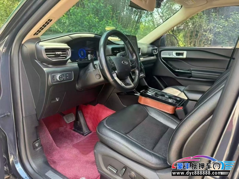 21年福特探险者轿车抵押车出售