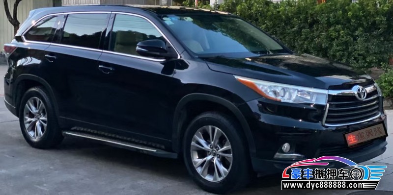 18年丰田汉兰达轿车抵押车出售