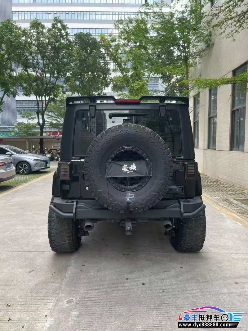 17年Jeep牧马人轿车抵押车出售