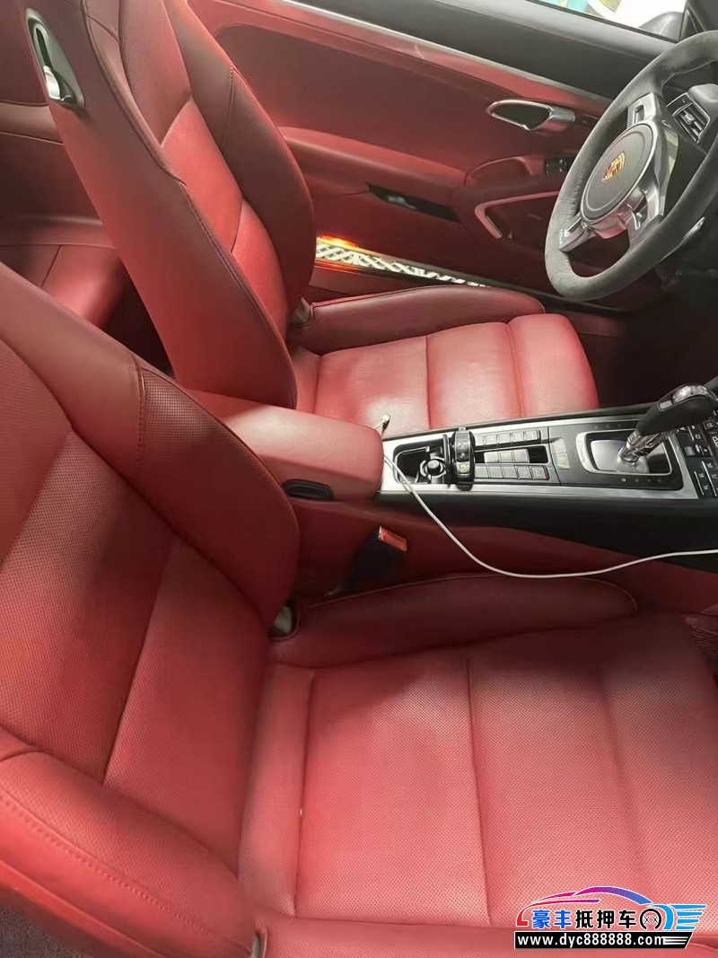 14年保时捷911轿车抵押车出售