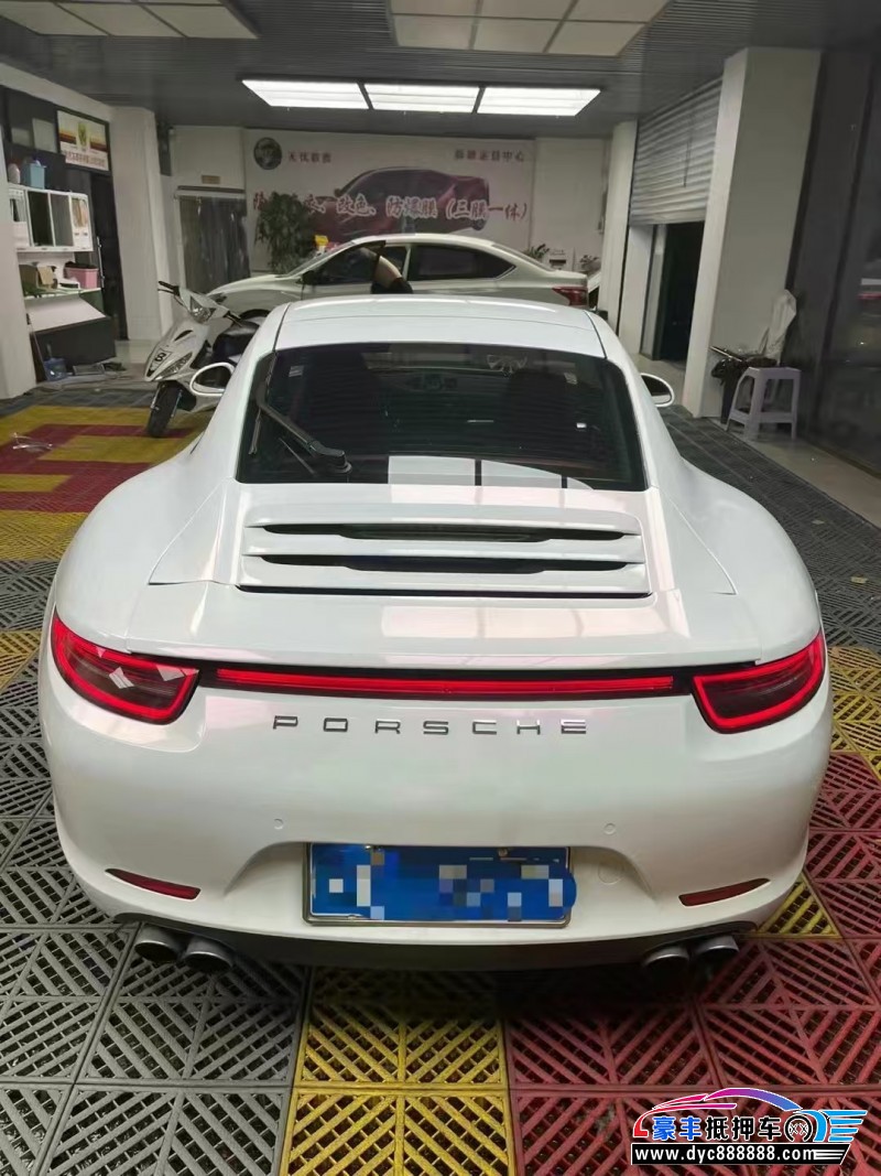 14年保时捷911轿车抵押车出售