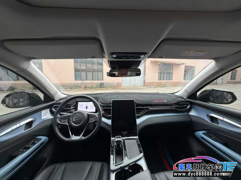 24年奔腾T90轿车抵押车出售