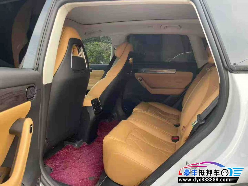 24年零跑C11轿车抵押车出售