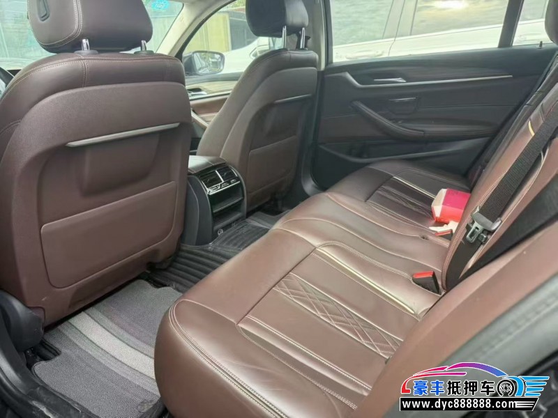 19年宝马5系轿车抵押车出售