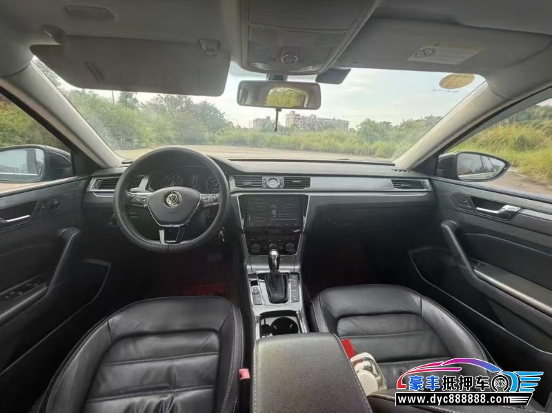 17年大众帕萨特轿车抵押车出售