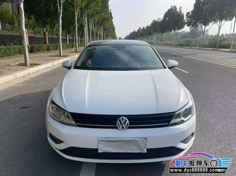 17年大众凌渡轿车抵押车出售