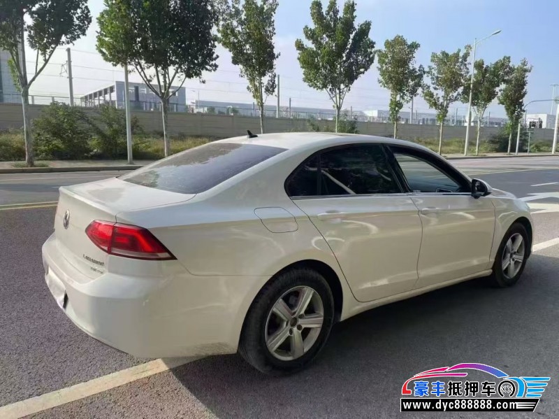 17年大众凌渡轿车抵押车出售