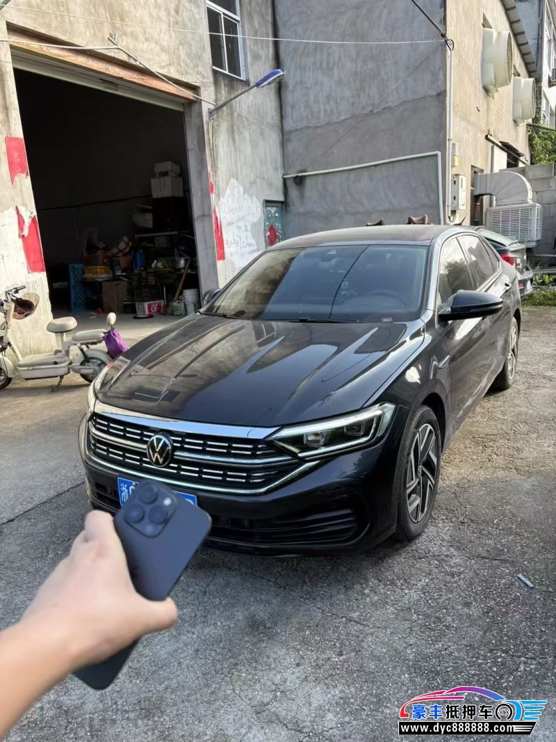 24年大众速腾轿车抵押车出售