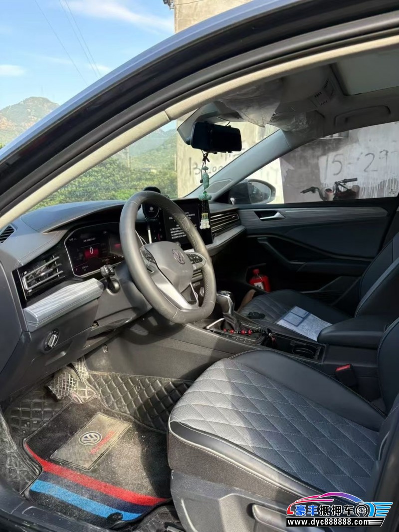 24年大众速腾轿车抵押车出售